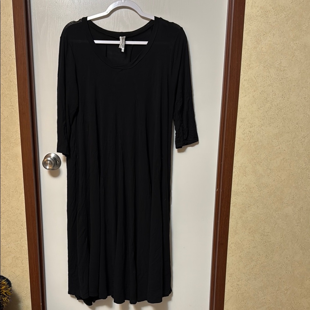Moa USA Black Midi Dress